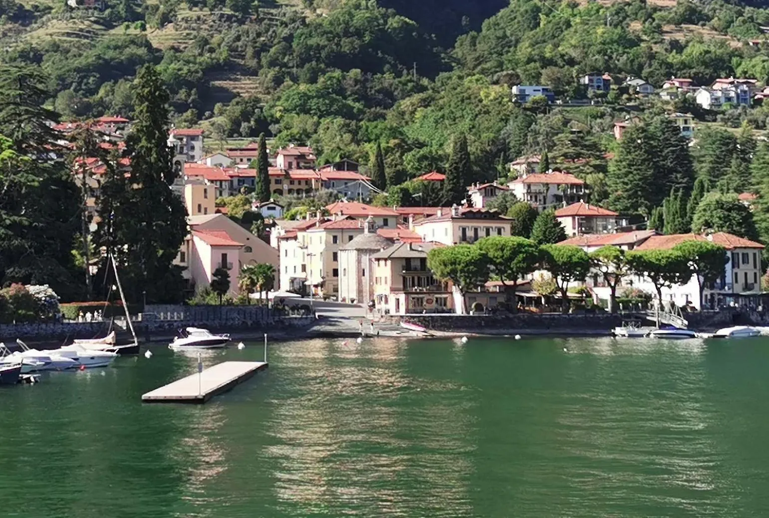 Il Golfo Apartment, Lenno Daire